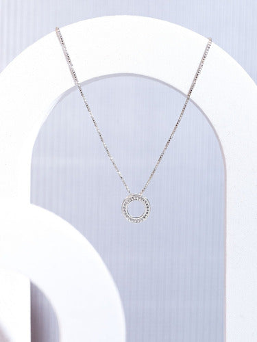 Colar Círculo Vazado Cravejado Em Prata 925